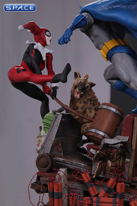 Batman vs. Harley Quinn Battle Statue (DC Comics)