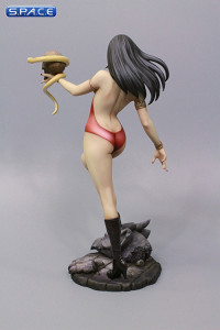 1/6 Scale Vampirella Statue (Women of Dynamite)