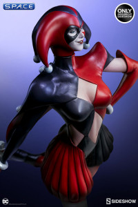 Harley Quinn Statue from Stanley Artgerm Lau Artist Series (DC Comics)