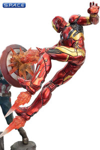 Captain America vs. Iron Man Premium Motion Statue (Captain America: Civil War)