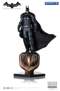 1/10 Scale Batman Deluxe Statue (Batman: Arkham Knight)