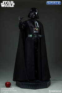 Darth Vader Legendary Scale Figure (Star Wars)
