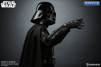 Darth Vader Legendary Scale Figure (Star Wars)