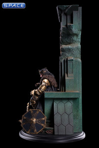 King Thorin on Throne Statue (The Hobbit: The Battle of the Five Armies)
