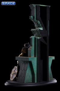 King Thorin on Throne Statue (The Hobbit: The Battle of the Five Armies)