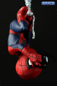 Spider-Man with Spider Cam Q-Fig Figure (Marvel)