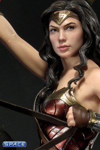 1/3 Scale Wonder Woman on Horseback Museum Masterline Statue (Wonder Woman)