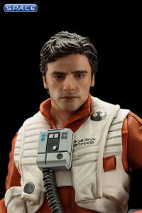 1/10 Scale Poe Dameron & BB-8 ARTFX+ Statue 2-Pack (Star Wars - The Force Awakens)