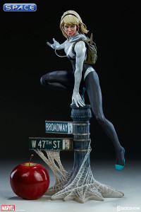 Spider-Gwen Statue from Mark Brooks Spider-Verse Collection (Marvel)
