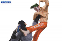Batman vs. The Joker Laff-Co Battle Statue (DC Comics)