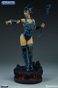 Classic Evil-Lyn Statue (Masters of the Universe)