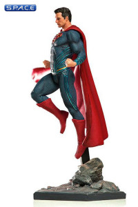 1/10 Scale Superman Statue (Justice League)