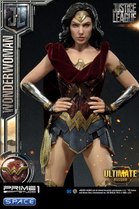 1/3 Scale Wonder Woman Ultimate Edition Museum Masterline Statue (Justice League)