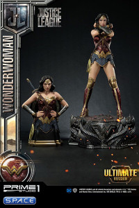 1/3 Scale Wonder Woman Ultimate Edition Museum Masterline Statue (Justice League)