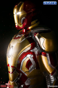 1:1 Iron Man Mark 42 Life-Size Statue (Iron Man 3)