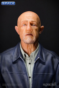 Mike Ehrmantraut Statue (Breaking Bad)