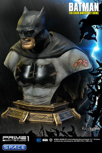 1/3 Scale Batman Premium Bust (Batman - The Dark Knight Returns)