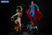 Wonder Woman Premium Format Figure (DC Comics)