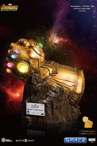Infinity Gauntlet Master Craft Replica Previews Exclusive (Avengers: Infinity War)