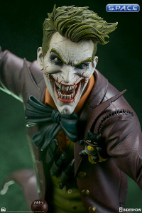 The Joker Premium Format Figure (DC Comics)