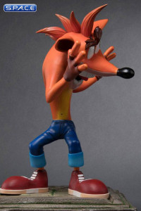 Crash Bandicoot Statue (Crash Bandicoot)