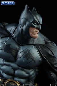 Batman Premium Format Figure (DC Comics)