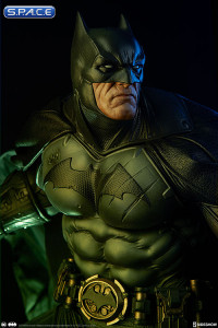 Batman Premium Format Figure (DC Comics)