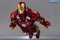 S.H.Figuarts Iron Man Mark VII & Hall of Armor Set (Iron Man 3)