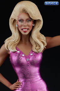 RuPaul Pink Dress Version Maquette (RuPauls Drag Race)