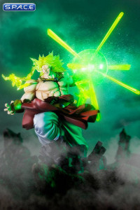 FiguartsZERO Super Saiyan Broly - The Burning Battles Web Exclusive PVC Statue (Dragon Ball Z)