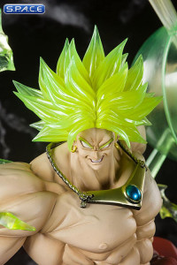 FiguartsZERO Super Saiyan Broly - The Burning Battles Web Exclusive PVC Statue (Dragon Ball Z)