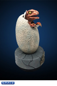 1:1 Raptor Hatchling Life-Size Statue (Jurassic Park)