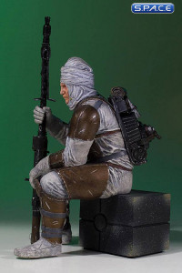 1/8 Scale Dengar Collectors Gallery Statue (Star Wars)