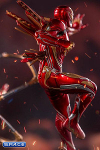 1/10 Scale Iron Man Mark XLVIII Statue (Avengers: Infinity War)