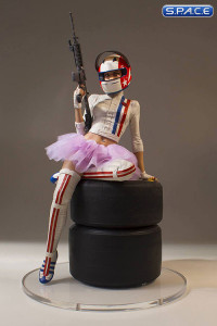 Junior Hyper-Deluxe Statue (Honey Trap)