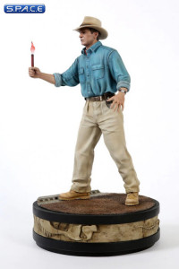 Dr. Alan Grant Statue (Jurassic Park)
