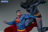 Batman vs. Superman Diorama (DC Comics)