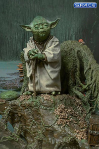 1/4 Scale Yoda Legacy Statue (Star Wars)