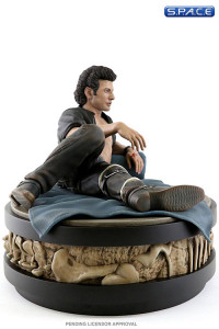 Ian Malcolm Statue (Jurassic Park)