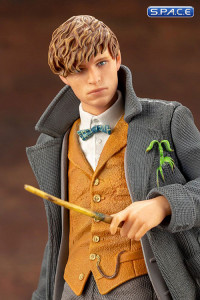 1/10 Scale Newt Scamander ARTFX+ Statue (Fantastic Beasts: The Crimes of Grindelwald)