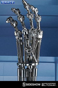 1:1 Scale T-800 Endoskeleton Arm and Brain Chip Replica (Terminator 2)