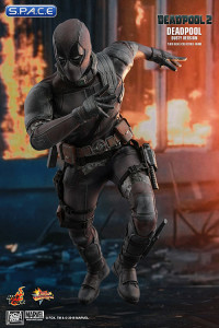 1/6 Scale Deadpool Dusty Version Movie Masterpiece (Deadpool 2)