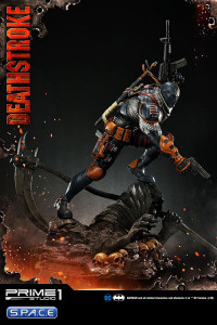 1/3 Scale Deathstroke Museum Masterline Statue (DC Comics)