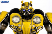 Bumblebee DLX Scale Collectible Figure (Bumblebee)