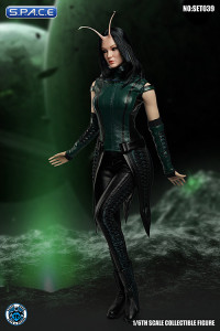 1/6 Scale Mantis Cosplay Set