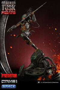 1/4 Scale Cracked Tusk Predator Premium Masterline Statue (Predator)