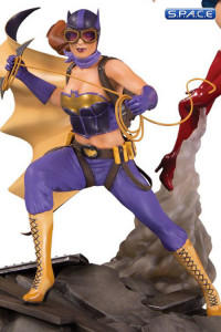 Batgirl & Supergirl Statue (DC Comics Bombshells)