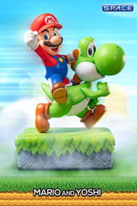 Mario & Yoshi Statue (Super Mario)