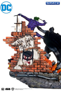 Batman vs. Joker Battle Diorama by Ivan Reis (DC Comics)