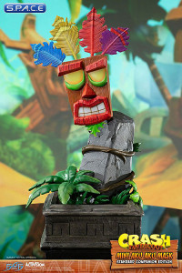 Aku Aku Mask Mini-Statue (Crash Bandicoot)